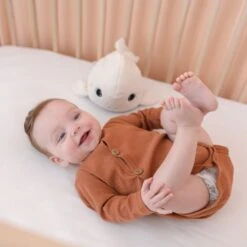 PABOBO Veilleuse Bébé Béluga Peluche Veilleuse & Bruits Blancs 13 PABOBO Veilleuse Bébé Béluga Peluche Veilleuse & Bruits Blancs -Lilliputiens Soldes beluga peluche veilleuse bruits blancs pabobo 367528 OE