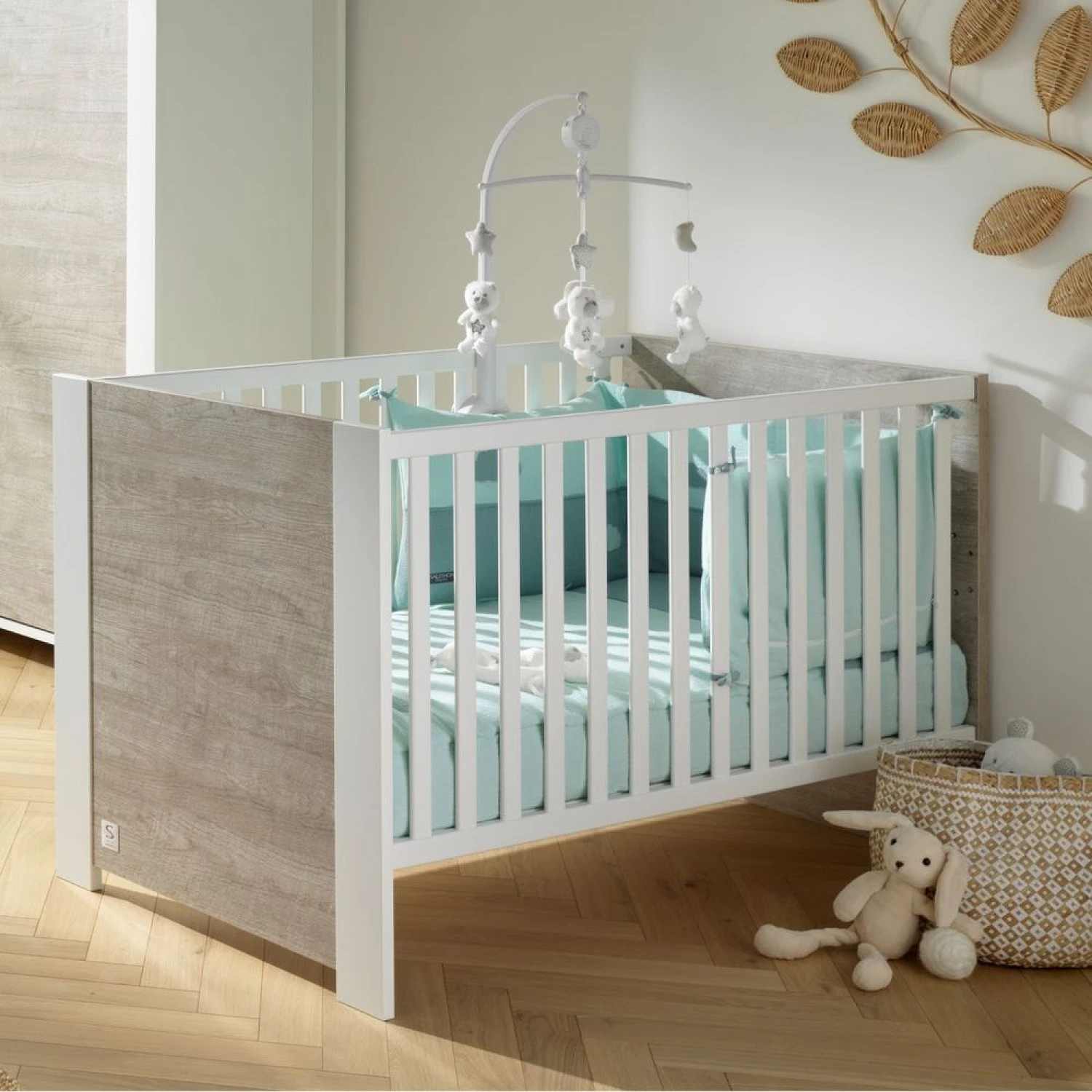 Chambre Trio Lit évolutif Bébé Little Big Bed 70x140 Cm + Armoire + Commode Loft Bois 9 Chambre Trio Lit évolutif Bébé Little Big Bed 70x140 Cm + Armoire + Commode Loft Bois – Image 9
