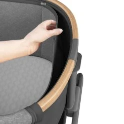 Maxi-Cosi Lit Cododo Iora Essential Graphite -Lilliputiens Soldes cododo iora essential graphite maxi cosi OK