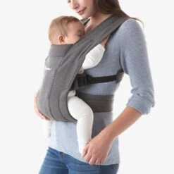 Ergobaby Porte-bébé Embrace Gris 14 Ergobaby Porte-bébé Embrace Gris -Lilliputiens Soldes embrace gris ergobaby OG