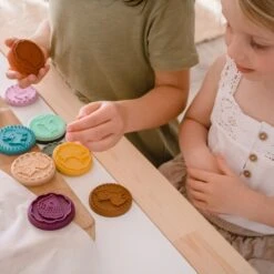 Kit De 15 Tampons Animaux -Lilliputiens Soldes kit de 15 tampons de couleurs differentes we might be tiny OI