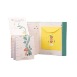 Moulin Roty Livre De Naissance Pomme Des Bois -Lilliputiens Soldes livre de naissance pomme des bois 80 pages moulin roty OE