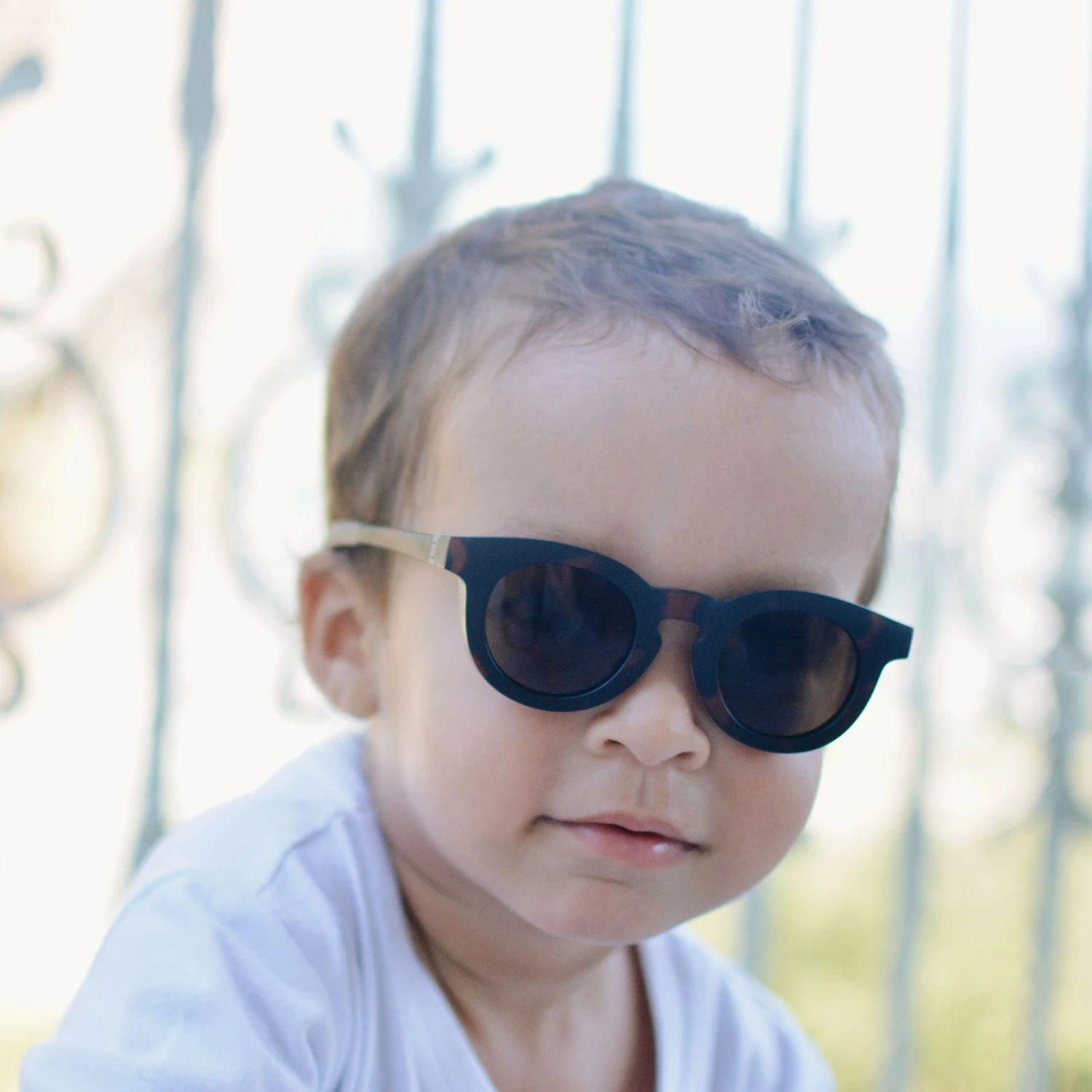 Beaba Lunettes De Soleil 9-24 Mois Dark Tortoise 2 Beaba Lunettes De Soleil 9-24 Mois Dark Tortoise – Image 2