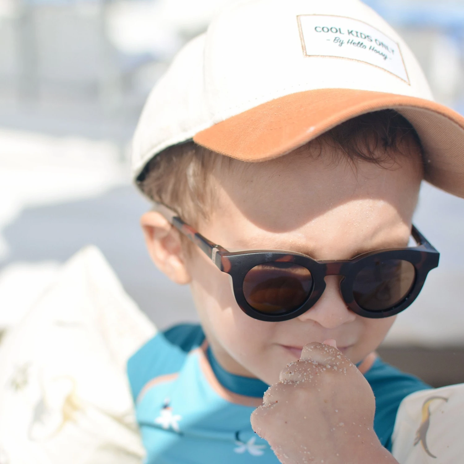 Beaba Lunettes De Soleil 9-24 Mois Dark Tortoise 4 Beaba Lunettes De Soleil 9-24 Mois Dark Tortoise – Image 4