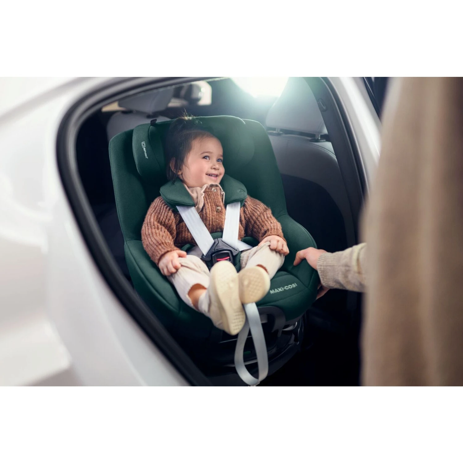 Maxi-Cosi Siège Auto Pearl 360 Pro Authentic Cognac 14 Maxi-Cosi Siège Auto Pearl 360 Pro Authentic Cognac – Image 14