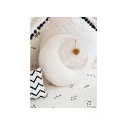 Coussin Lune Pierrot Natural -Lilliputiens Soldes pierrot moon cushion 36x32 natural nobodinoz OC