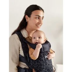 BabyBjörn Porte Bébé Move Mesh 3D Anthracite Léopard 9 BabyBjörn Porte Bébé Move Mesh 3D Anthracite Léopard -Lilliputiens Soldes porte bebe move anthraciteleopard mesh 3d babybjorn OD