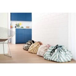Play&Go Grand Sac à Jouets / Tapis De Jeu 2 En 1 Stripes Mustard -Lilliputiens Soldes prints stripes mustard size140cm play go OF