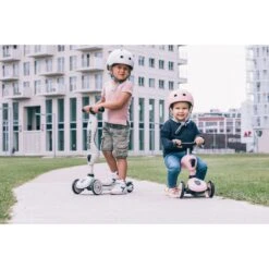Scoot & Ride Casque Pour Enfant Taille XS Bleu Acier -Lilliputiens Soldes sr casque xs bleu acier scoot ride OF