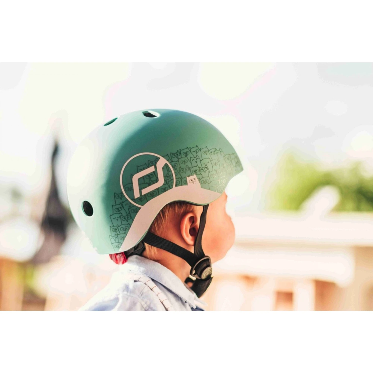 Scoot & Ride Casque Pour Enfant Taille XS Vert Foret Réfléchissant 4 Scoot & Ride Casque Pour Enfant Taille XS Vert Foret Réfléchissant – Image 4