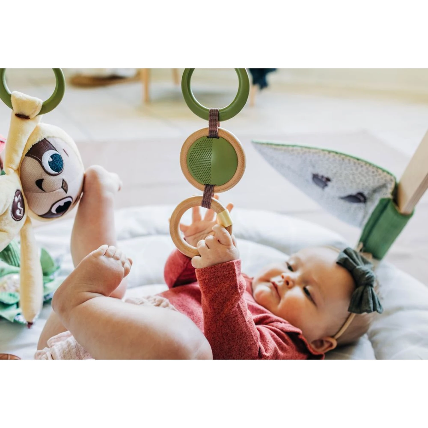 Tiny Love Tapis D'éveil Avec Arche En Bois Boho Chic 2 Tiny Love Tapis D'éveil Avec Arche En Bois Boho Chic – Image 2